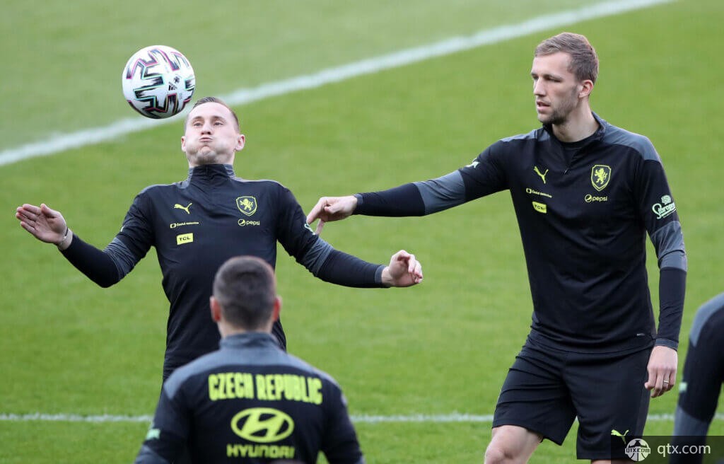 在关键时刻 在关键时刻